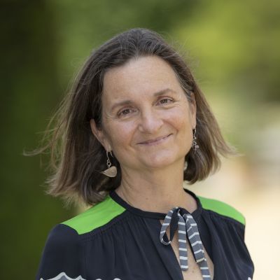 Prof Claire Hughes